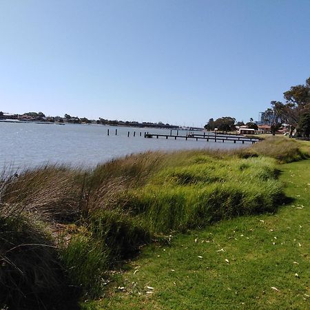 Mandurah Central Estuary Soldiers Cove Townhouse 外观 照片